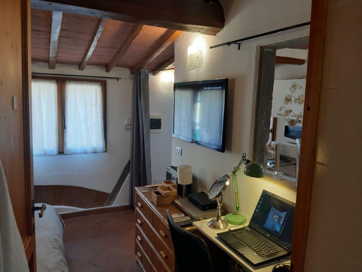 Porcellana Twenty-Six Florence Wi-Fi Apartment Экстерьер фото